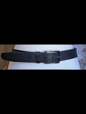 EUC Leyva Snake Scale Embossed Black Smooth Spanish Leather Handmade Belt 40in